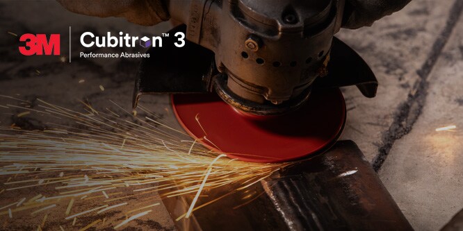 Hình ảnh thể hiện việc làm sạch & mài trên quá trình thép nhẹ đang hoạt động
