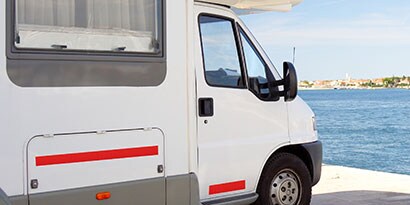 tăng khả năng quan sát và an toàn cho phương tiện của bạn với băng keo phản quang 3M đỏ trắng
