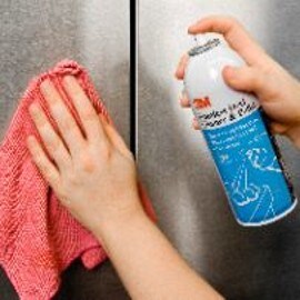 Sử dụng hóa chất tẩy rửa inox 3M
