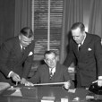 1907 William L. McKnight, best known for shaping the company’s culture of innovation and collaboration
