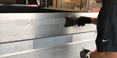 loại keo thừa của băng keo phản quang 3M
