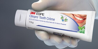 Clinpro white varnish trong điều trị sâu răng
