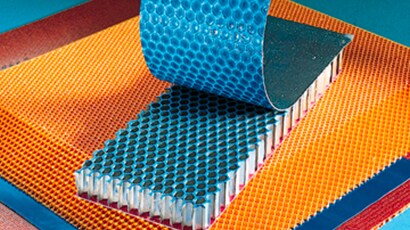 tạo ra các bảng nhẹ sử dụng keo cấu trúc
