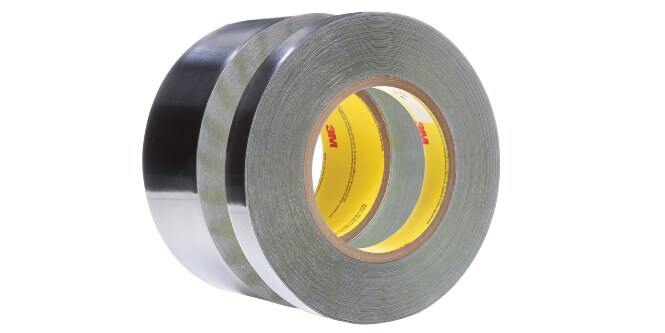 Hình ảnh của hai cuộn băng keo lá chì 3M™ 421 với các chiều rộng khác nhau.
