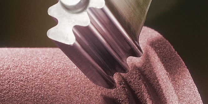 Surface and Creep-feed Grinding
